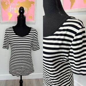 dip Striped Black and White Short Sleeve Top (M)